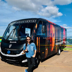 Aquiles Priester Micro Bus 2018d