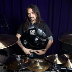 Aquiles Priester