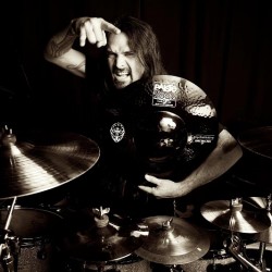 Aquiles Priester
